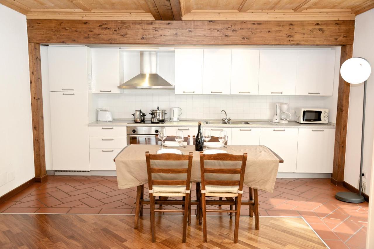 Appartamenti Casa Lory 贝拉焦 外观 照片