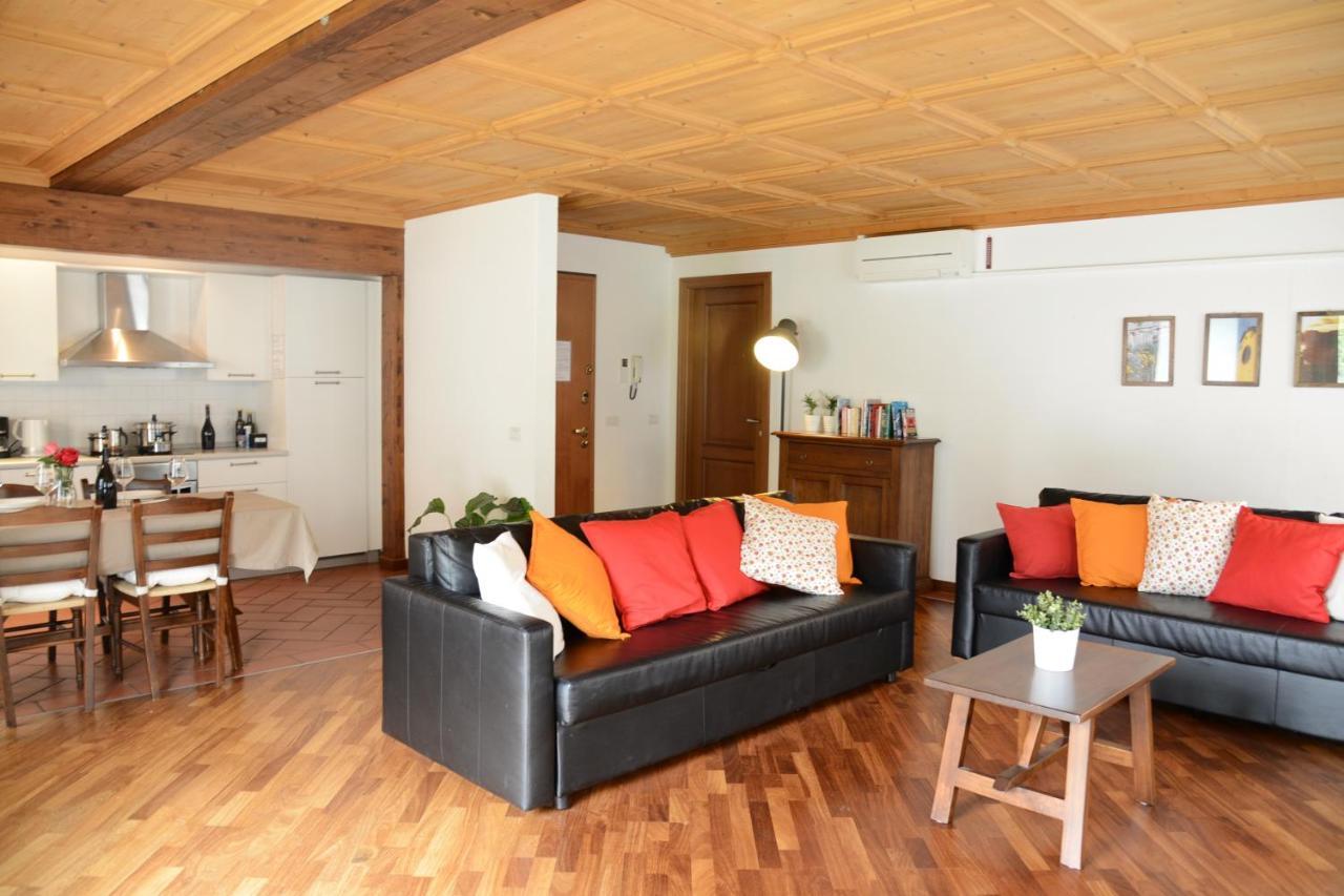 Appartamenti Casa Lory 贝拉焦 外观 照片